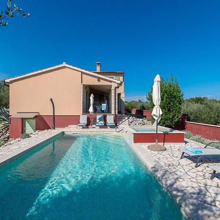 Villa Nona Marija Sveti Lovreč Pazenatički Exterior foto